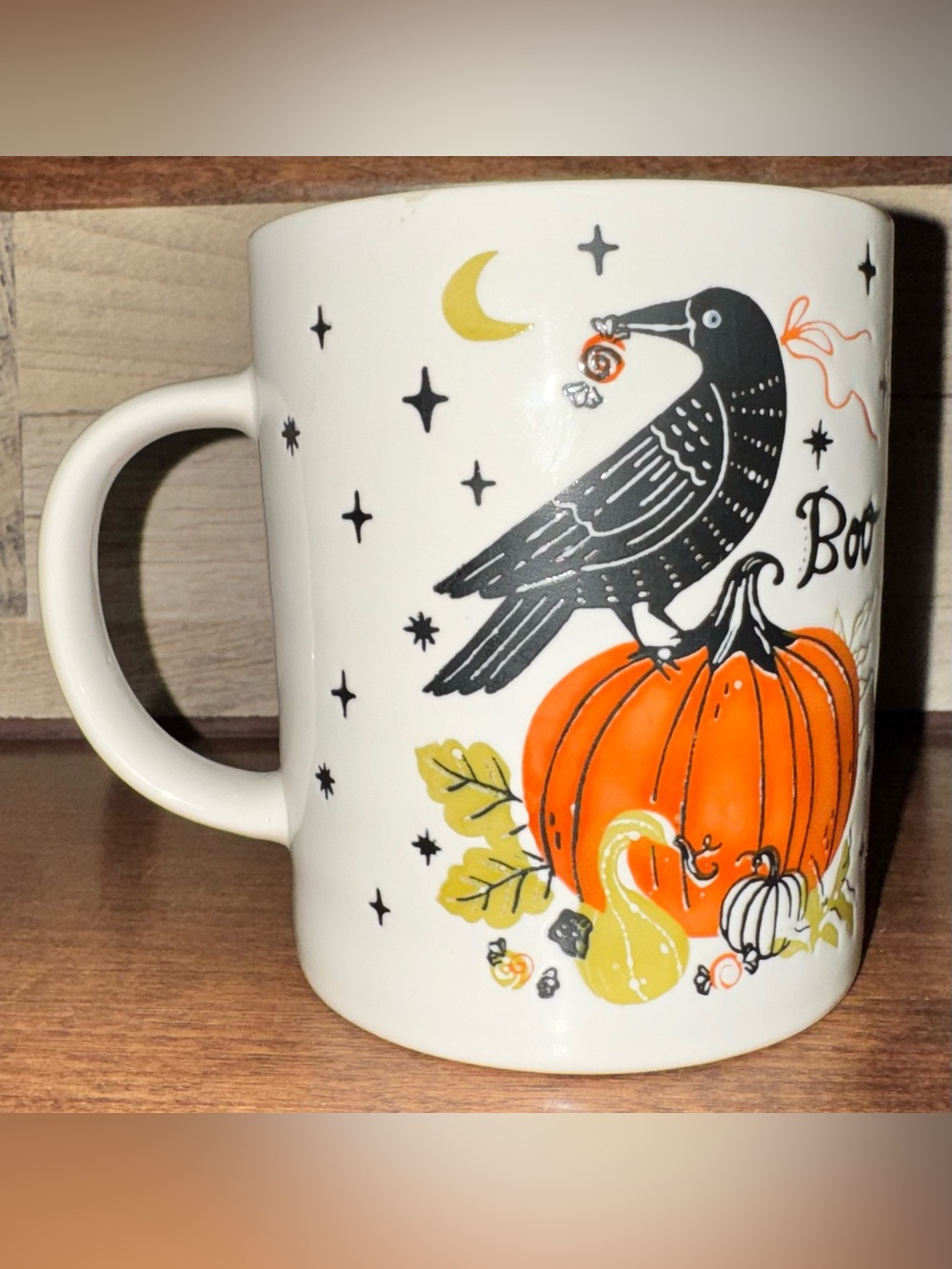 Cute 🥰 Halloween CROW 🐦⬛ ON PUMPKIN 🎃 BOO Ceramic Mug by Prima Design